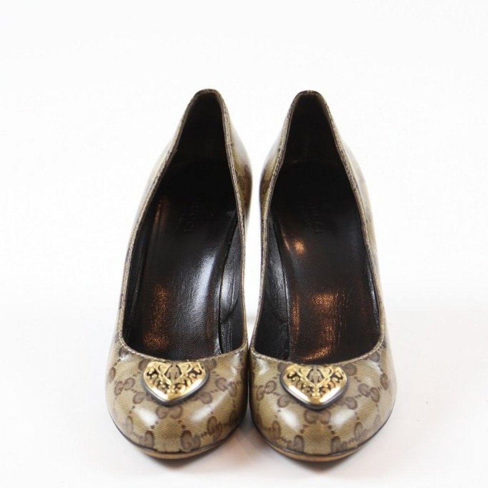 Gucci GG Monogram Heart Emblem Pumps - Picture 1 of 2